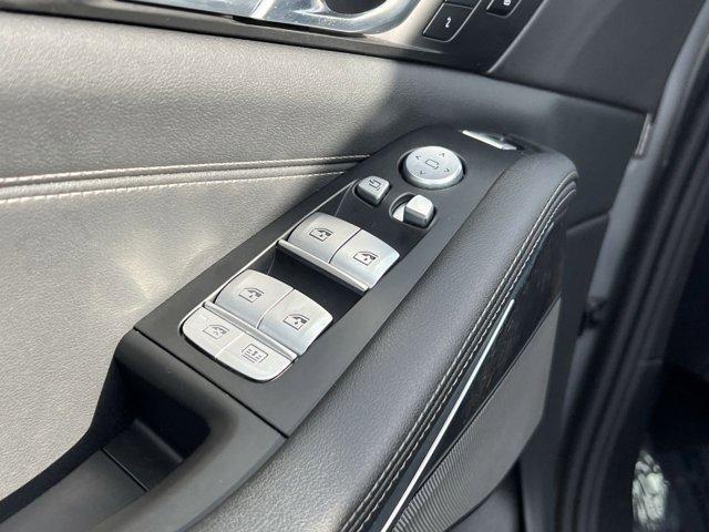 used 2023 BMW X7 car, priced at $61,926