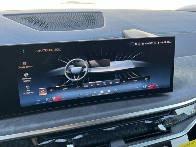 new 2026 BMW X7 car, priced at $95,580