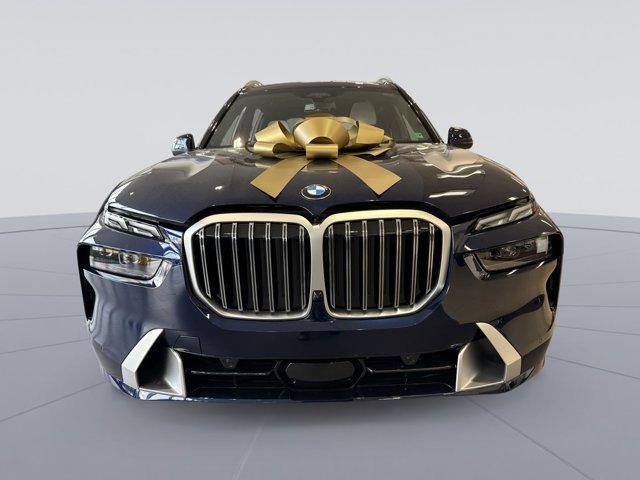 new 2026 BMW X7 car, priced at $99,125