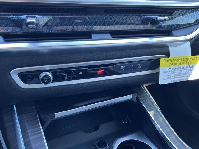 new 2026 BMW X7 car, priced at $101,855