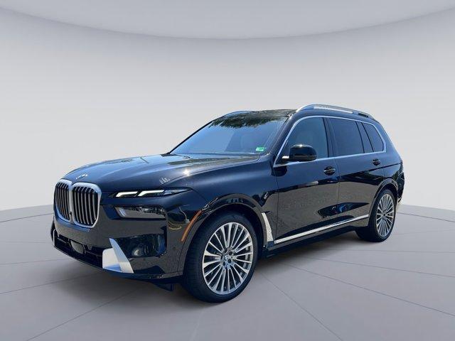 new 2026 BMW X7 car, priced at $95,455