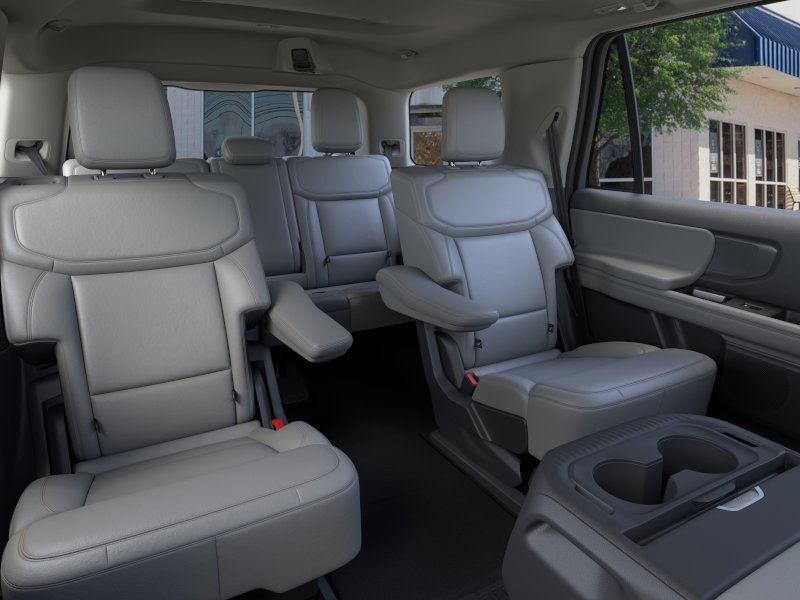 new 2025 Ford Expedition car, priced at $70,761