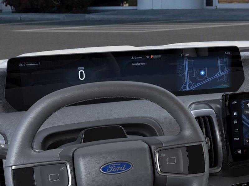 new 2025 Ford Expedition car, priced at $70,761