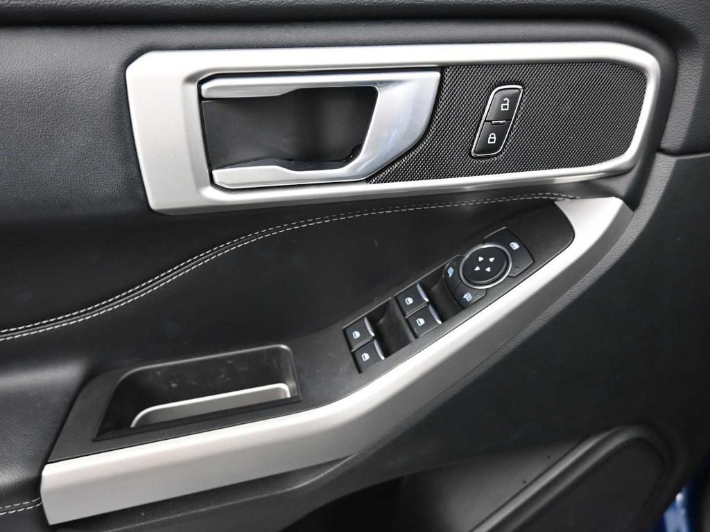 used 2023 Ford Explorer car, priced at $33,673