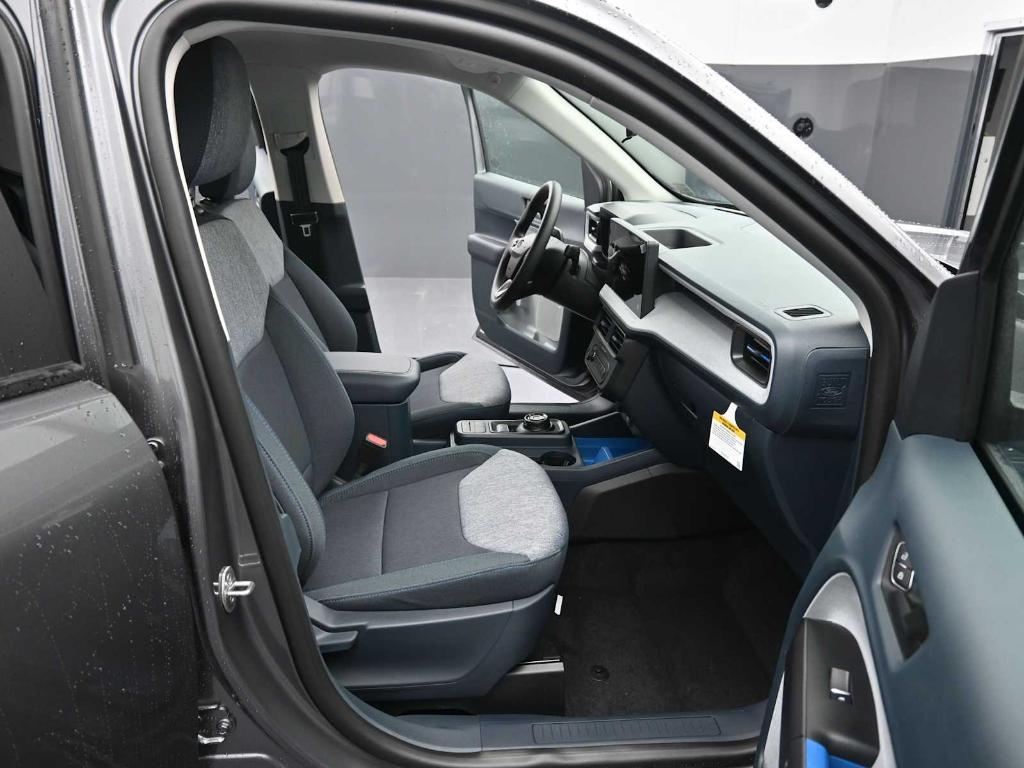 new 2025 Ford Maverick car, priced at $32,584