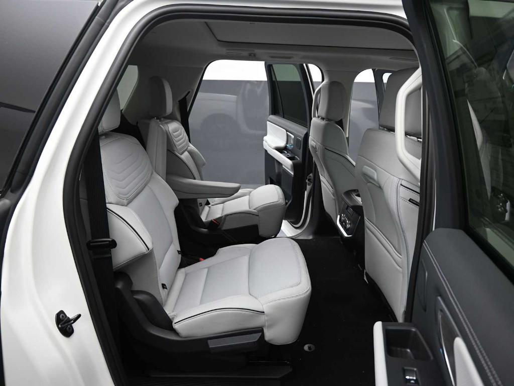 new 2025 Ford Expedition Max car, priced at $88,936