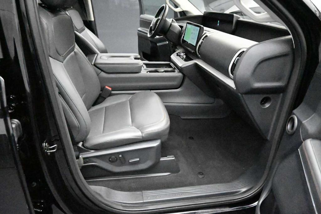 used 2025 Ford Expedition Max car, priced at $61,873