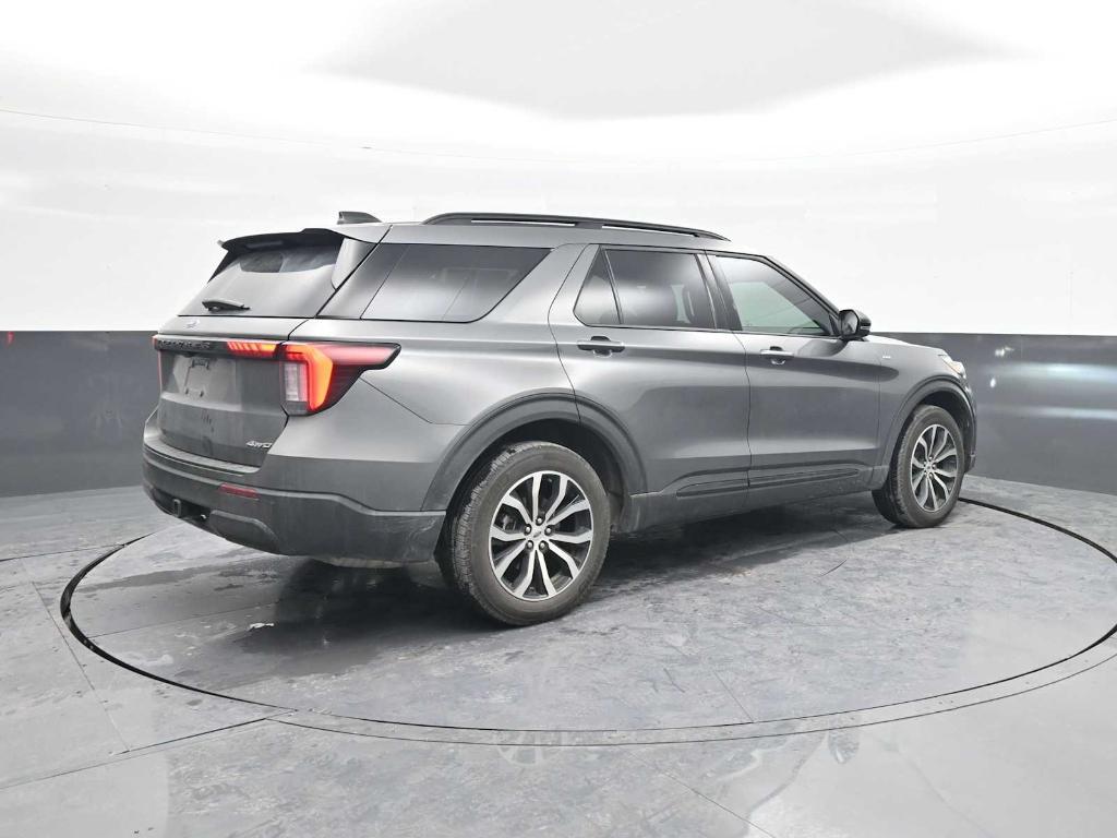 used 2025 Ford Explorer car, priced at $41,573