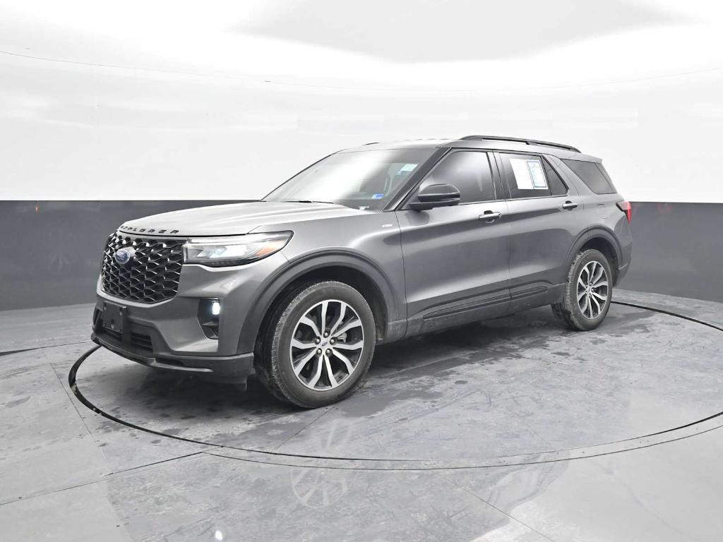 used 2025 Ford Explorer car, priced at $41,573