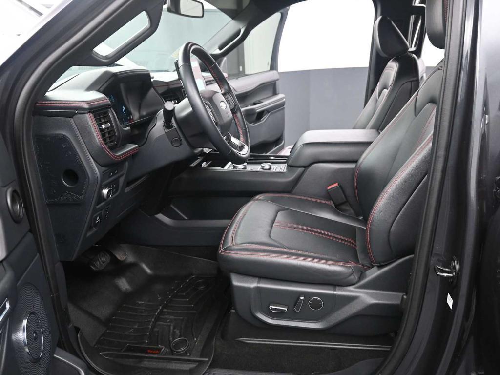 used 2022 Ford Expedition car, priced at $52,573