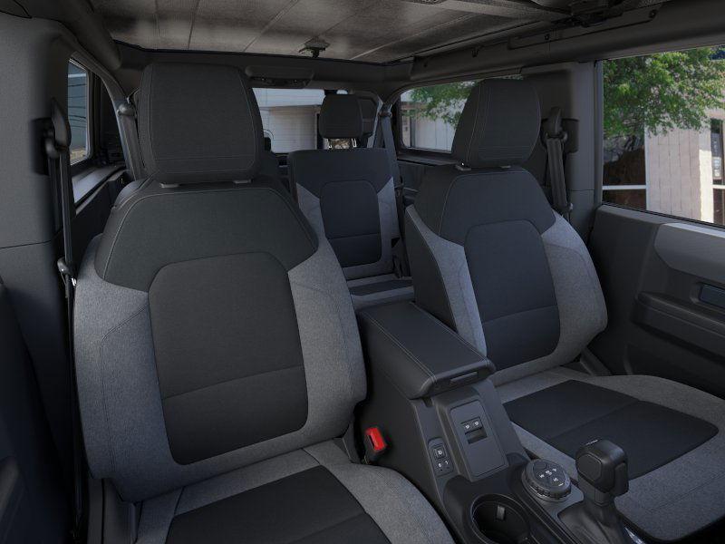 new 2025 Ford Bronco car, priced at $39,951