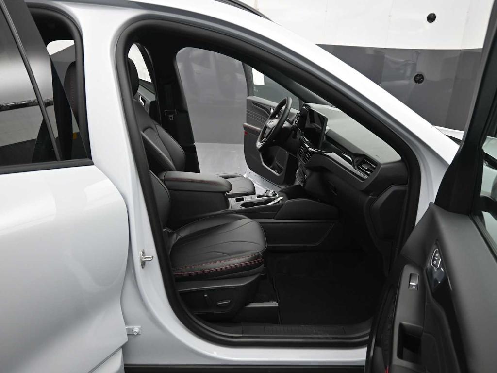 new 2026 Ford Escape car, priced at $39,234