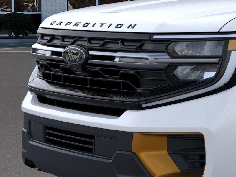 new 2025 Ford Expedition car, priced at $81,796