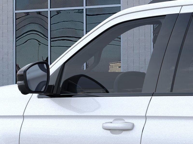 new 2025 Ford Expedition car, priced at $81,796