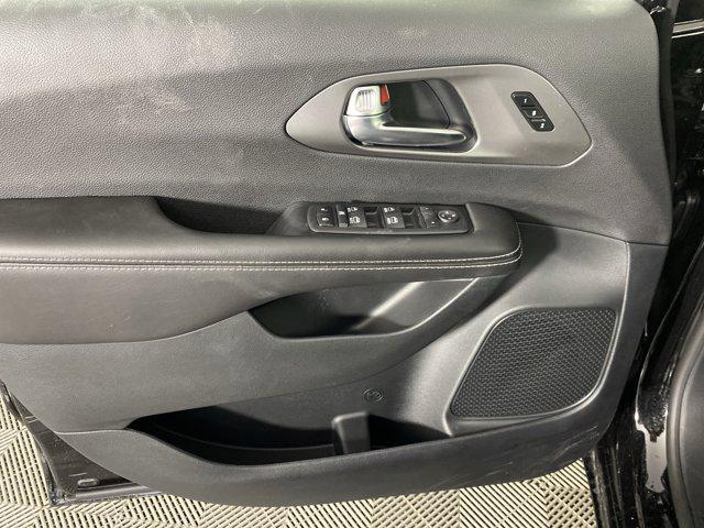 new 2026 Chrysler Pacifica car, priced at $40,838