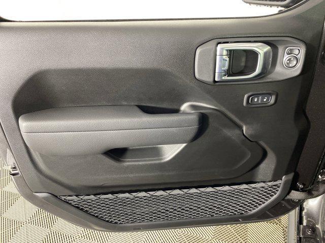 new 2026 Jeep Gladiator car, priced at $55,397