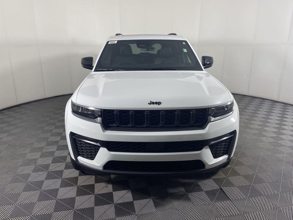 new 2026 Jeep Grand Cherokee car, priced at $50,410