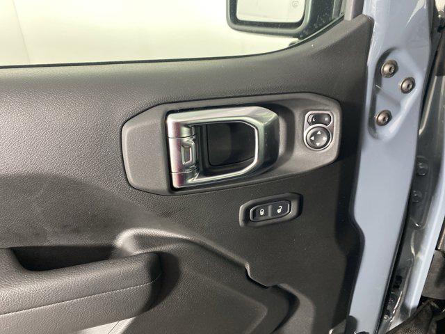 new 2026 Jeep Wrangler car, priced at $53,267