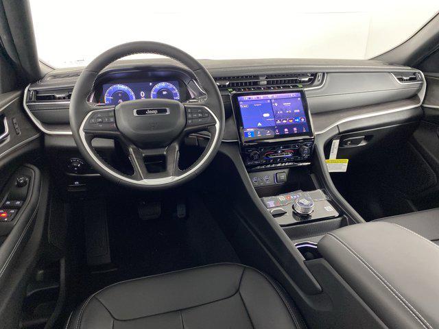 new 2025 Jeep Grand Cherokee car, priced at $48,297