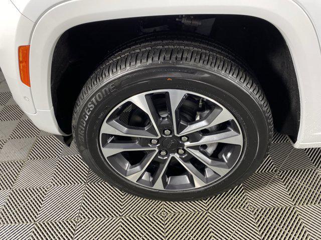 used 2025 Jeep Grand Cherokee L car, priced at $45,900