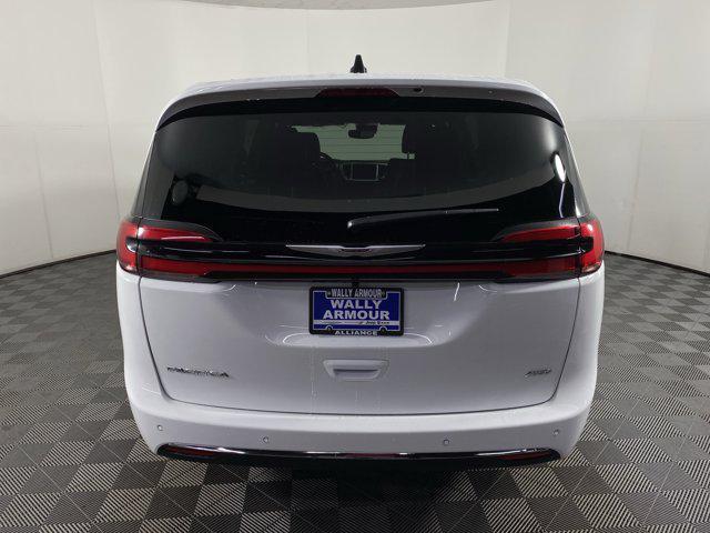 new 2026 Chrysler Pacifica car, priced at $44,000