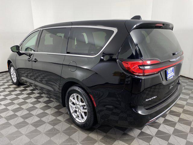 used 2024 Chrysler Pacifica car, priced at $27,900