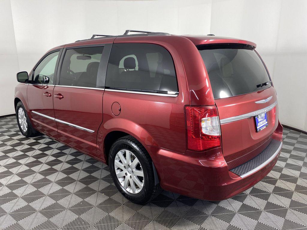used 2014 Chrysler Town & Country car, priced at $7,988