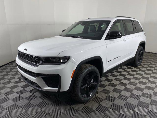 new 2026 Jeep Grand Cherokee car, priced at $50,455