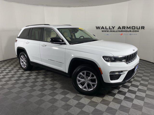 used 2022 Jeep Grand Cherokee L car, priced at $29,900