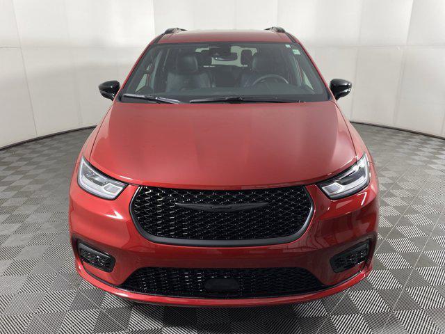 new 2026 Chrysler Pacifica car, priced at $42,693