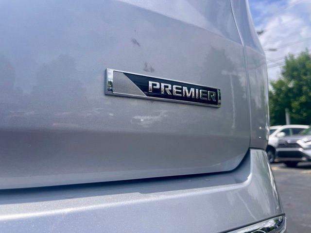 2018 Silver Ice Metallic Chevrolet Traverse