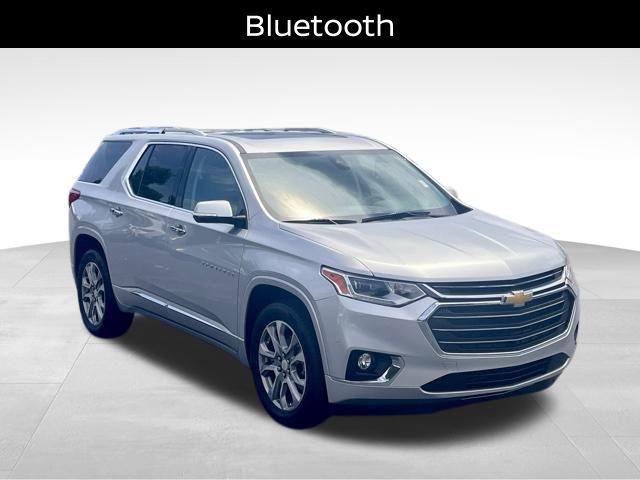 2018 Silver Ice Metallic Chevrolet Traverse