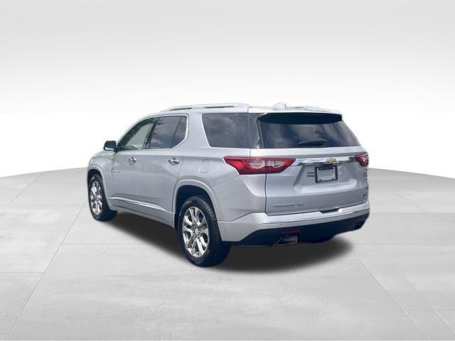2018 Silver Ice Metallic Chevrolet Traverse
