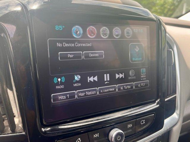 2018 Silver Ice Metallic Chevrolet Traverse