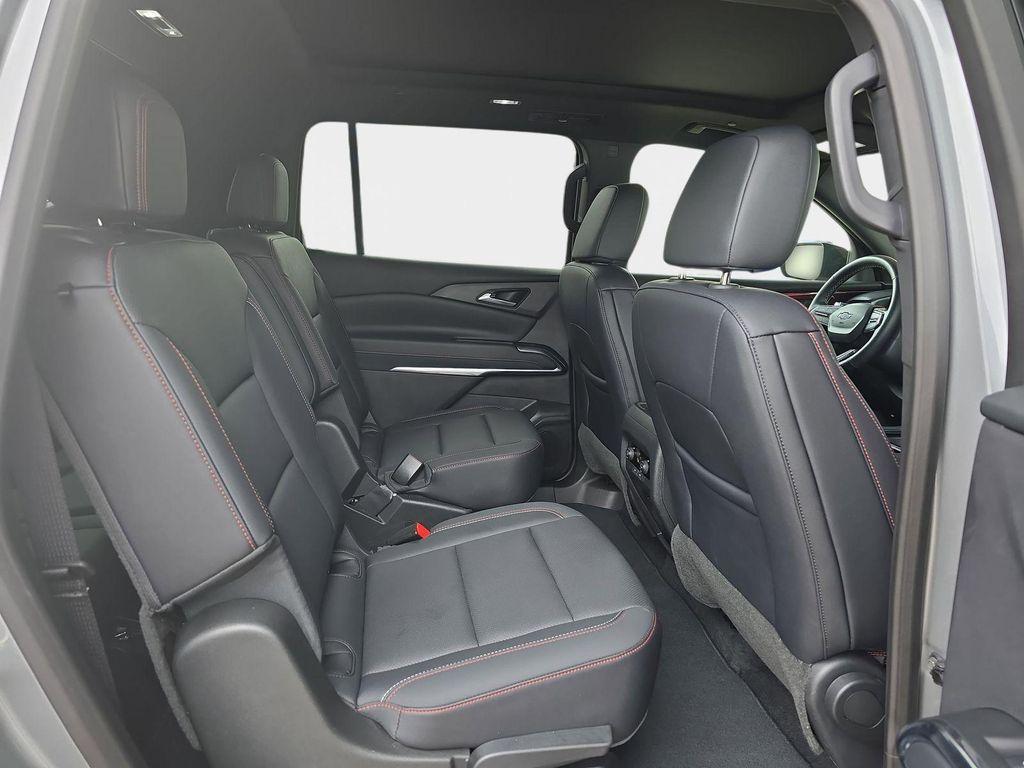 used 2025 Chevrolet Traverse car, priced at $49,195