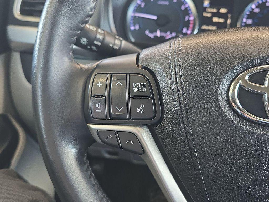 used 2018 Toyota Highlander car, priced at $20,991