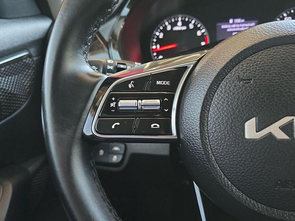 used 2023 Kia Seltos car, priced at $22,895