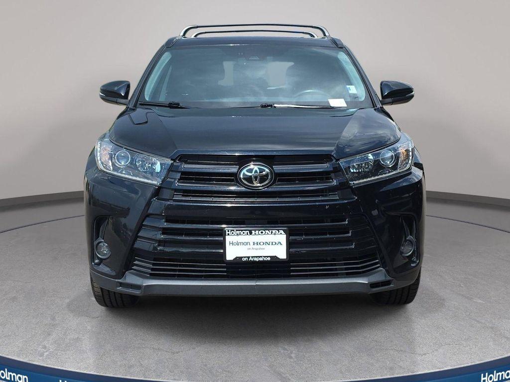 used 2019 Toyota Highlander car, priced at $25,285