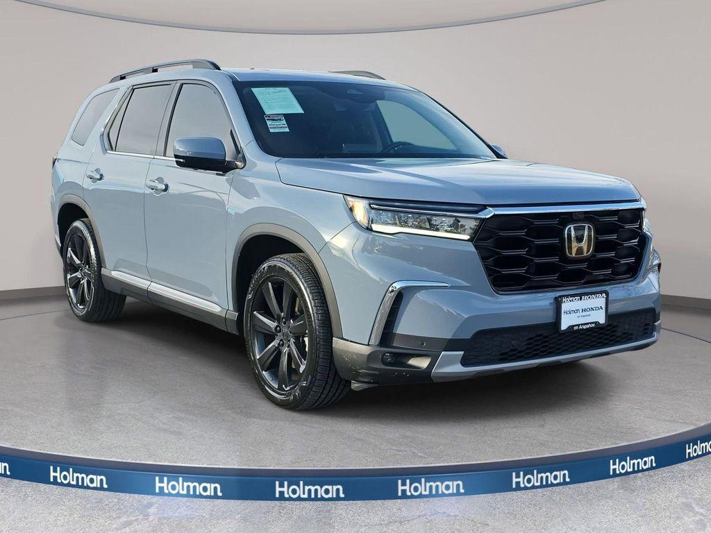 used 2023 Honda Pilot car, priced at $41,732