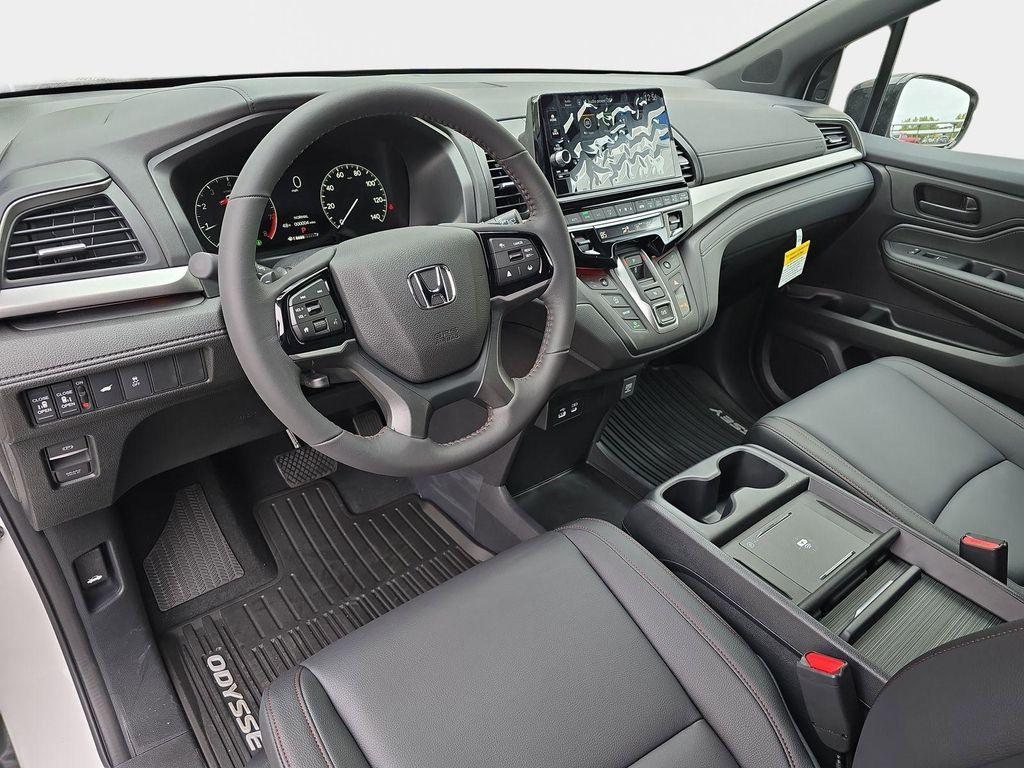 new 2026 Honda Odyssey car, priced at $45,845