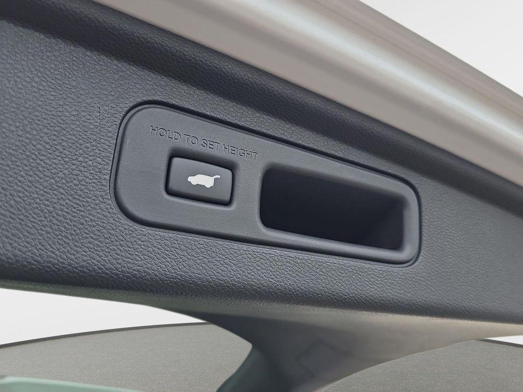 new 2026 Honda Odyssey car, priced at $45,845