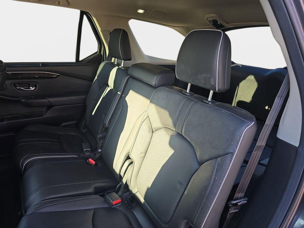 used 2024 Honda Pilot car, priced at $45,190