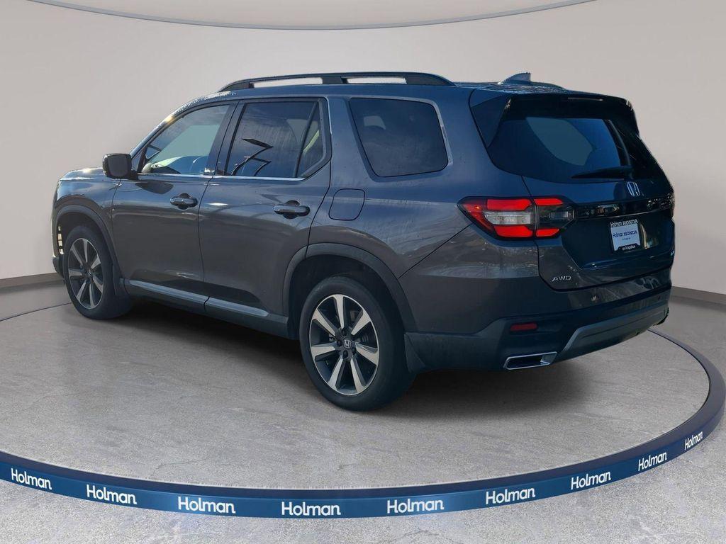 used 2024 Honda Pilot car, priced at $45,190