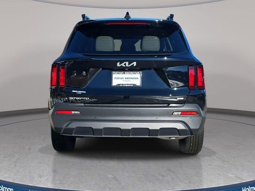 used 2023 Kia Sorento car, priced at $25,999