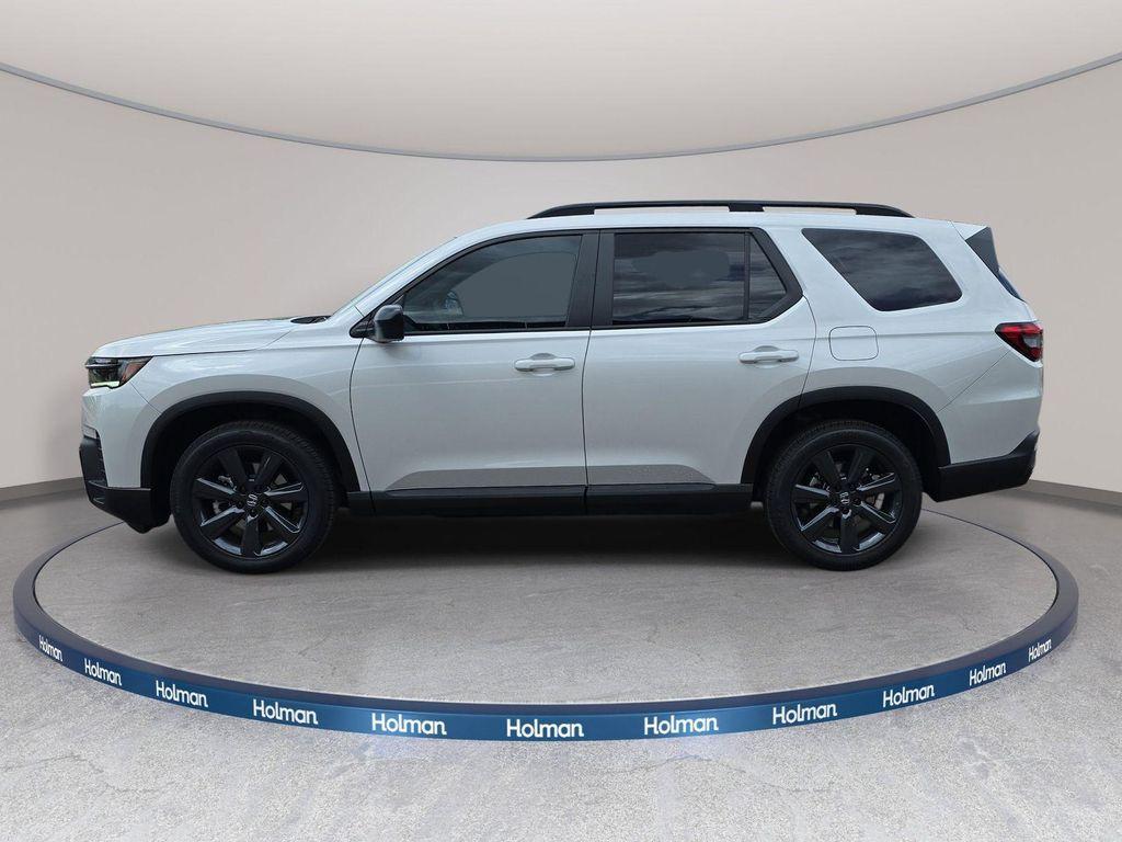 new 2026 Honda Pilot car, priced at $46,140