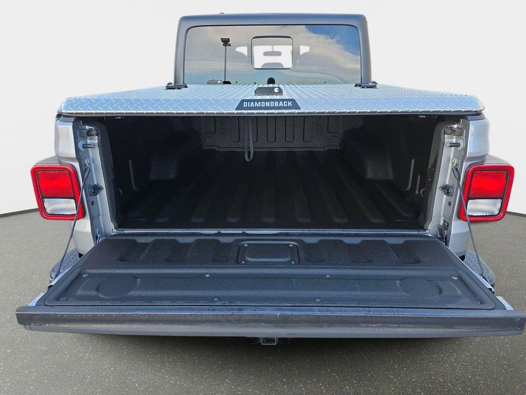 used 2020 Jeep Gladiator car, priced at $27,200