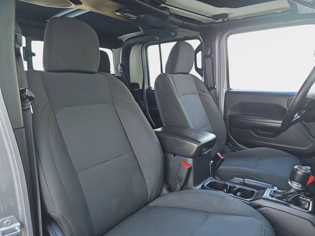 used 2020 Jeep Gladiator car, priced at $27,200