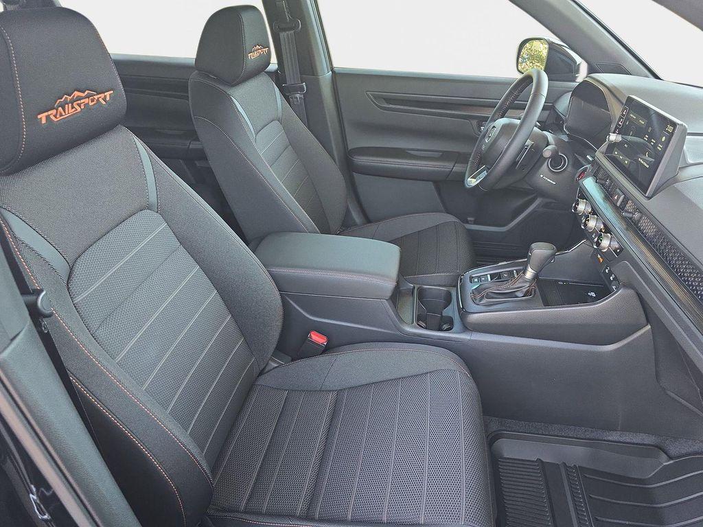 new 2026 Honda CR-V Hybrid car, priced at $40,050