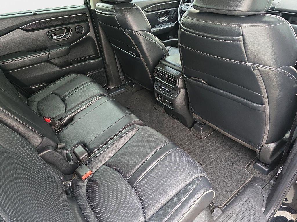 used 2023 Honda Pilot car, priced at $45,680
