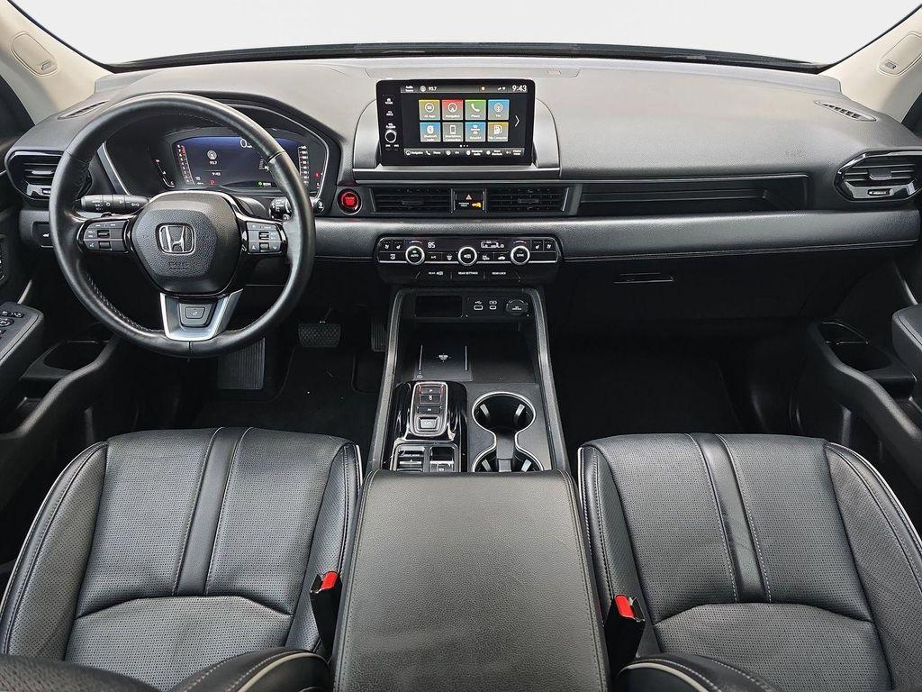 used 2023 Honda Pilot car, priced at $45,680